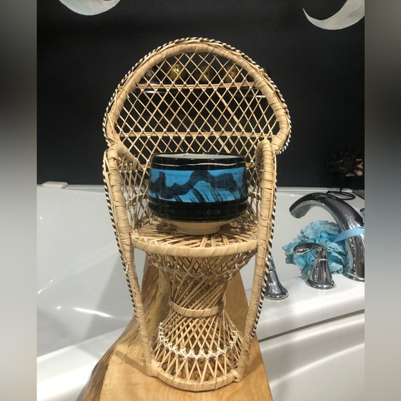 Mini wicker peacock chair - Picture 4 of 8